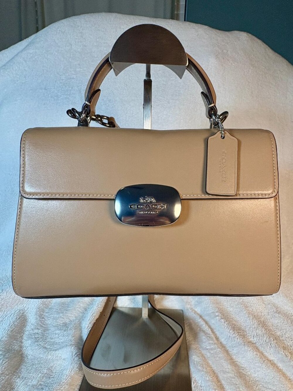 Coach Eliza Top Handle in Sand/Taupe
